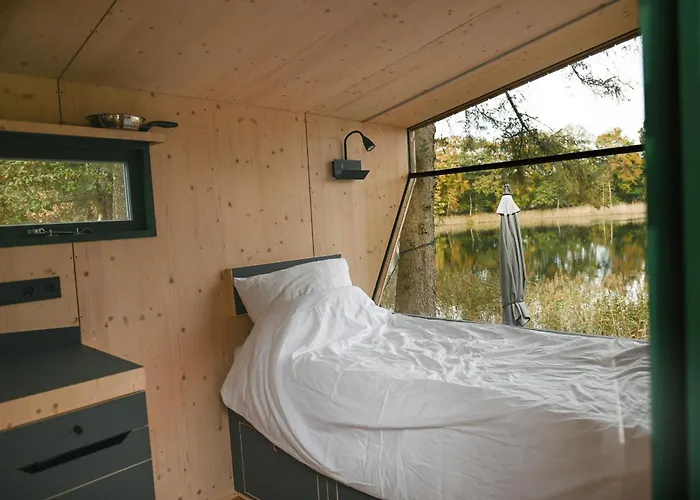Sleep Space 1 - Tiny Spot Friesland Сasa de vacaciones